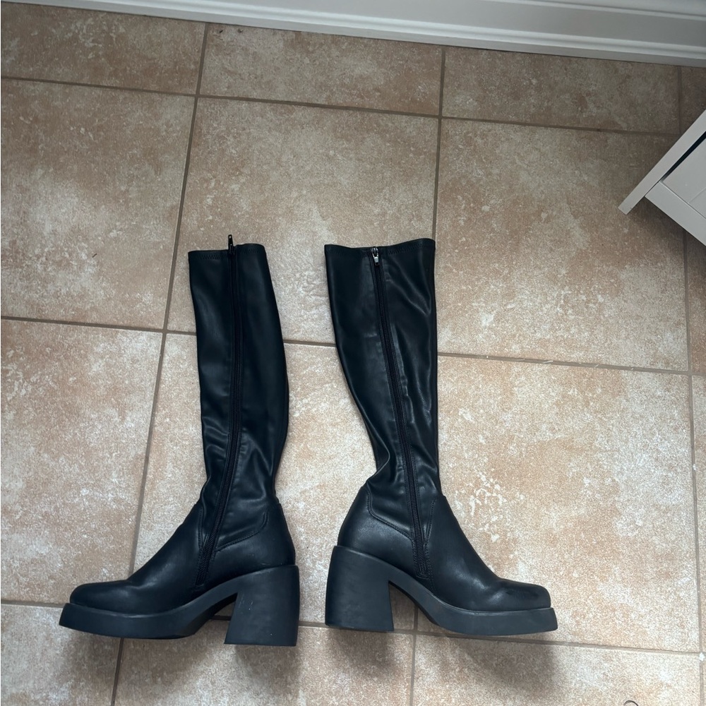 Steve Madden Black Heeled Boots